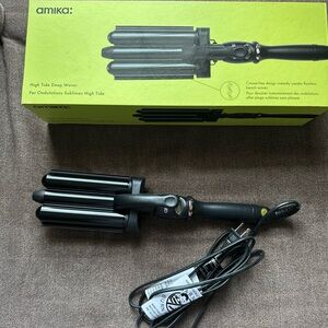 Amika high tide deep waver